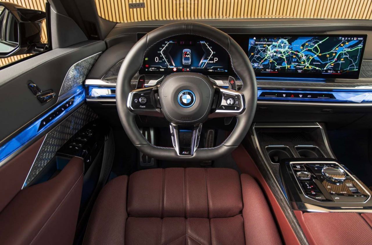 BMW 760