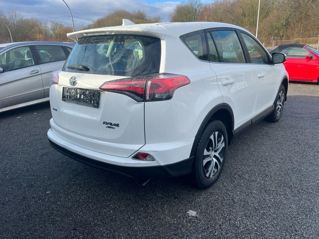 Toyota RAV-4 