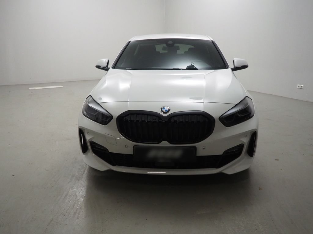 BMW 118i