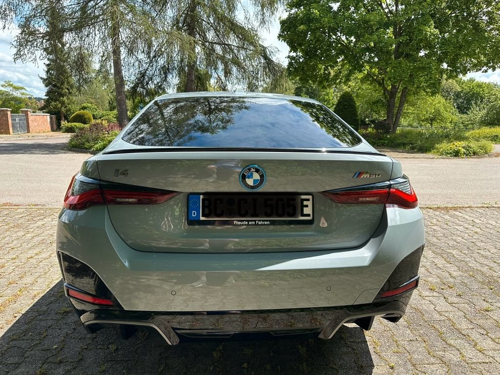 BMW i4 M50