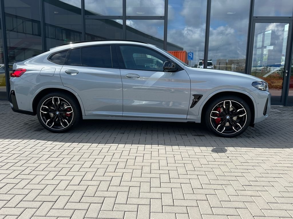 BMW X4 M40i