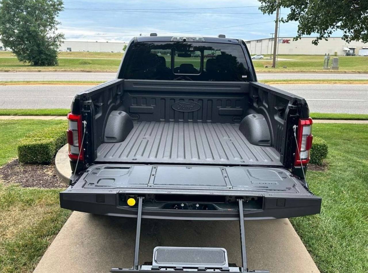 Ford F-150 Raptor