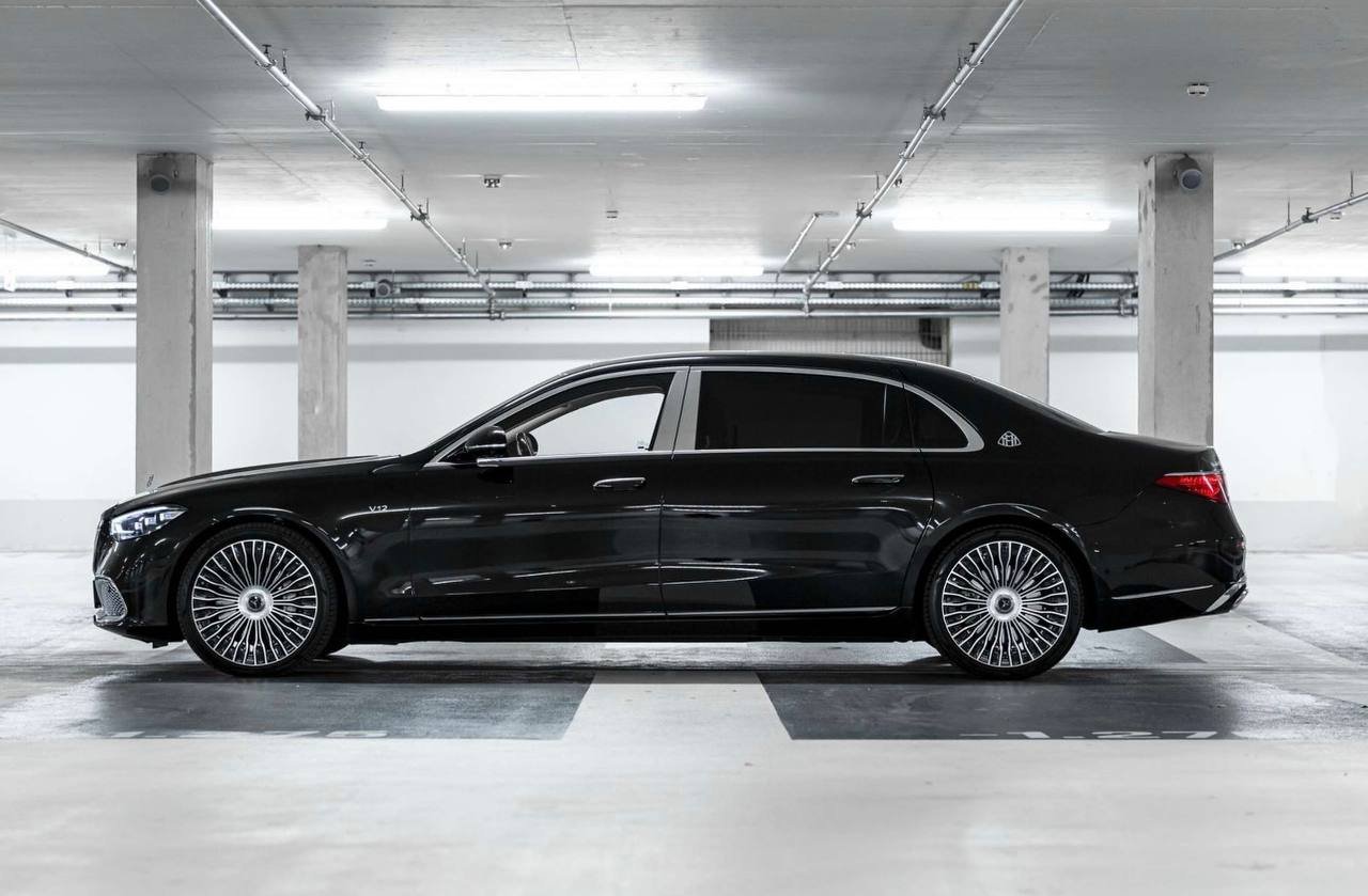 Mercedes-Benz S680