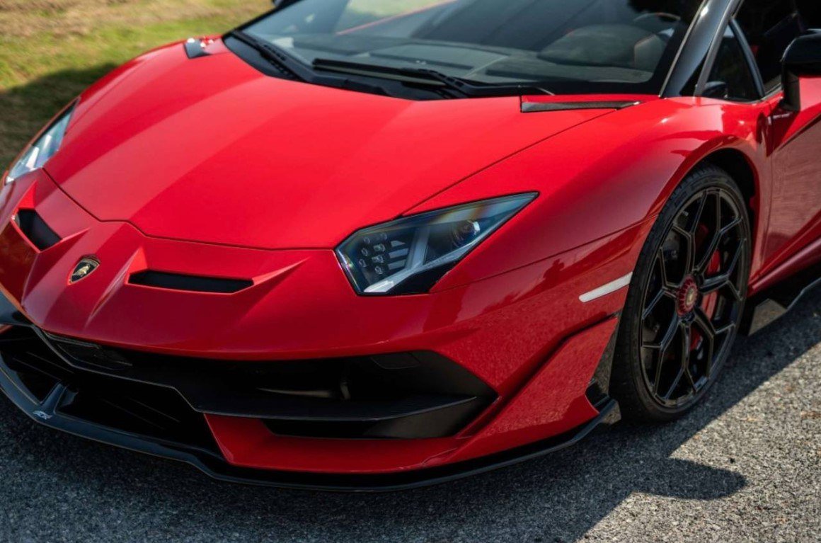 Lamborghini Aventador