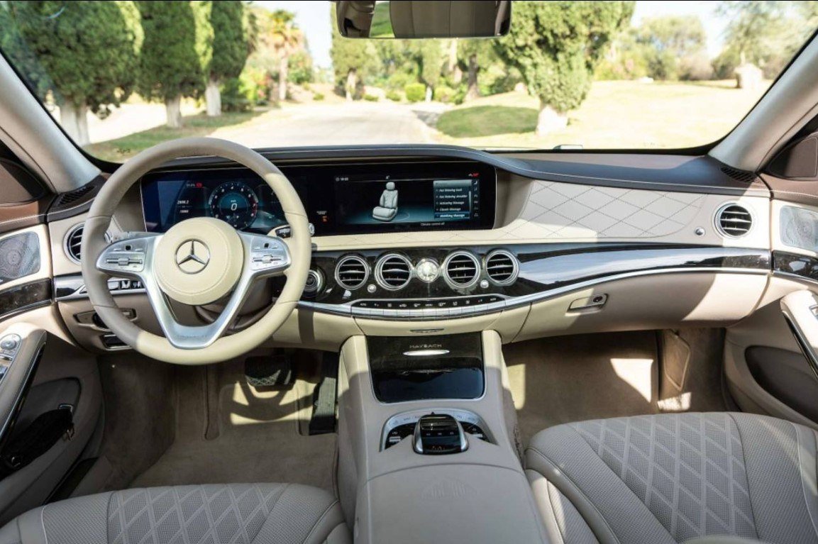 Mercedes-Benz S560