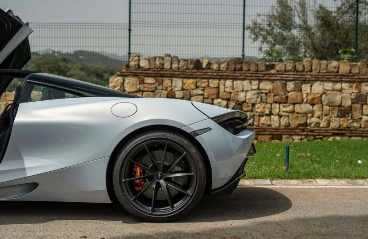 McLaren 720s