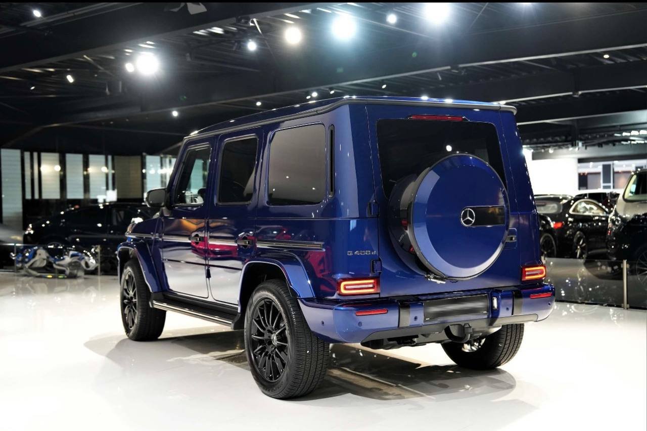 Mercedes-Benz G400