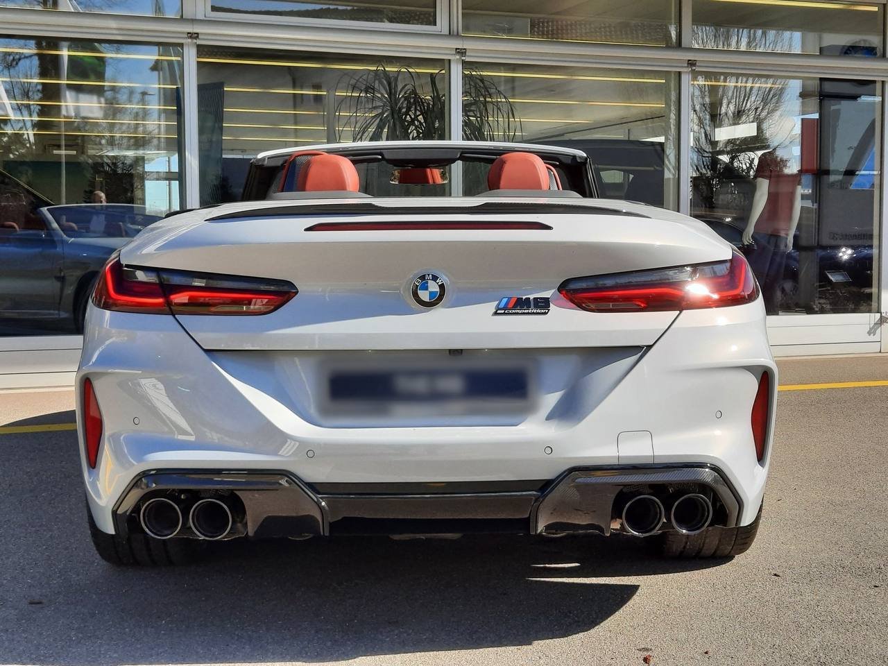 BMW M8