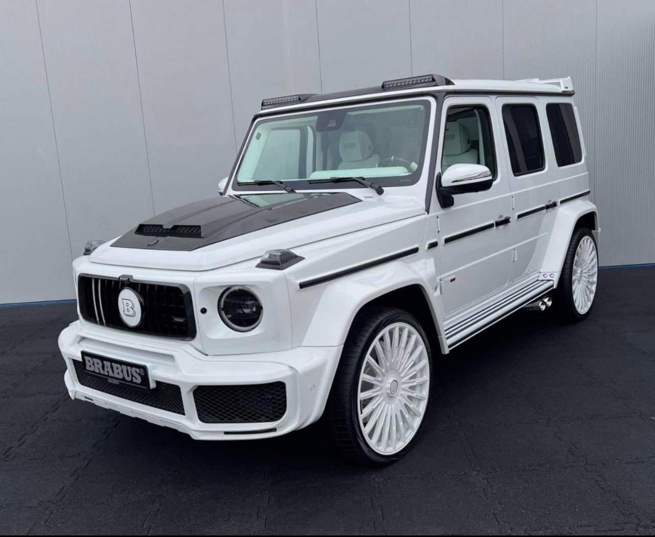 Mercedes-Benz G63