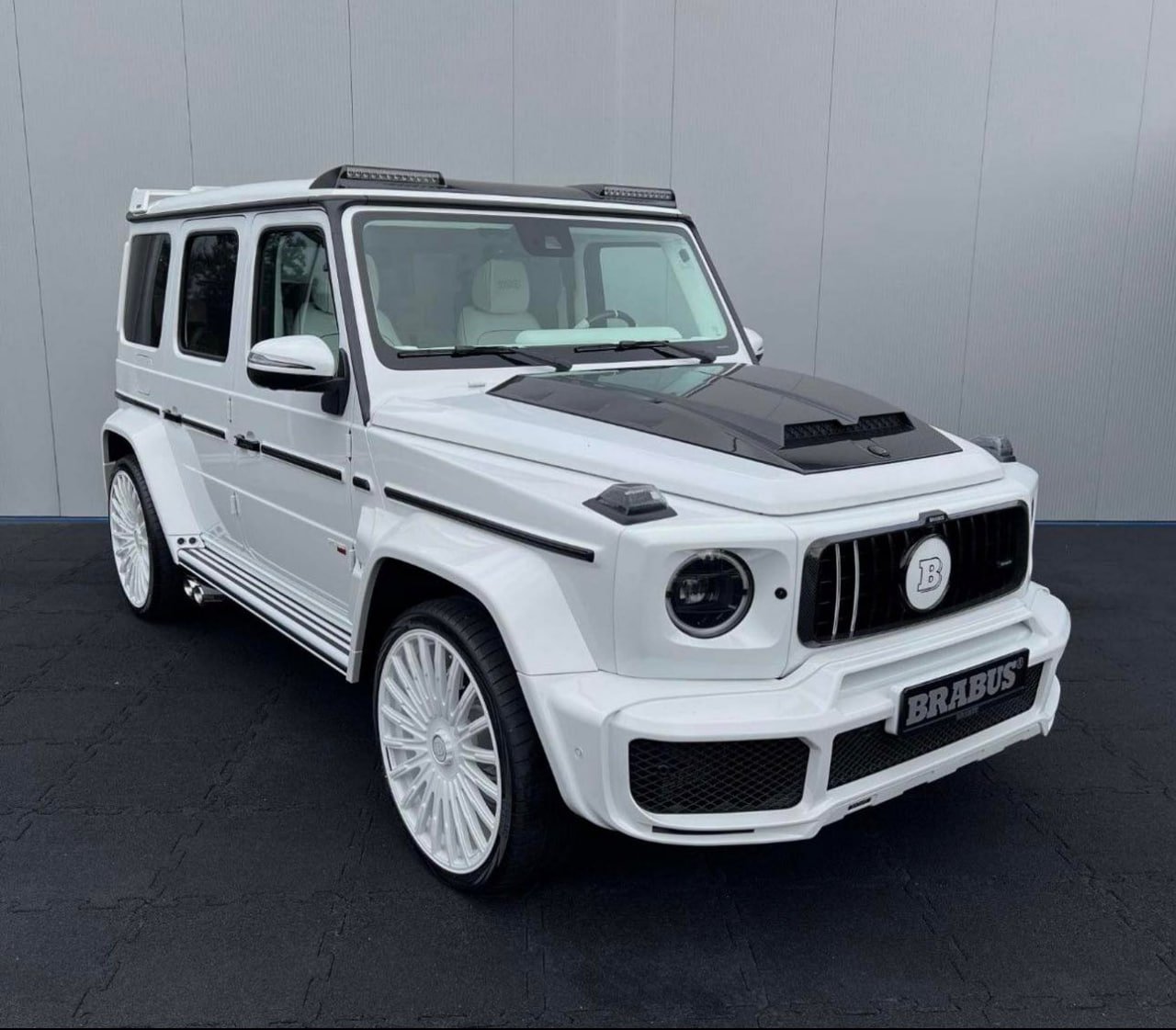 Mercedes-Benz G63